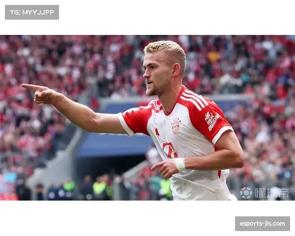 伤病速报：拜仁后卫德利赫特确认膝盖韧带损伤，赛季报销